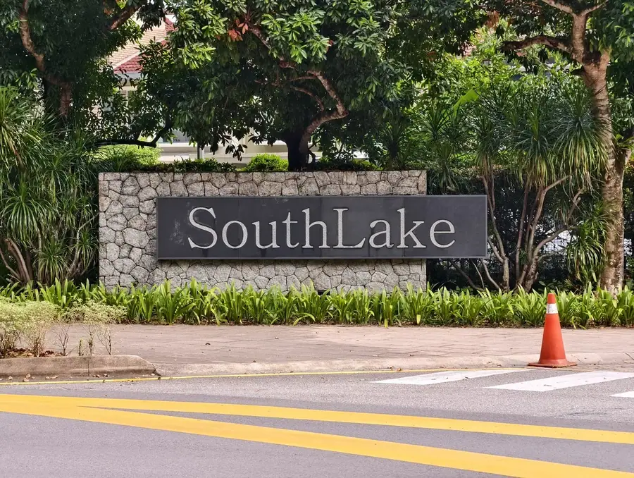 SouthLake in Desa ParkCity, Kuala Lumpur